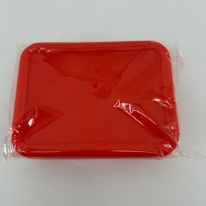 Red Plastic Rectangular Food Storage Container with Lid Sealed New 7.5x5.5x2